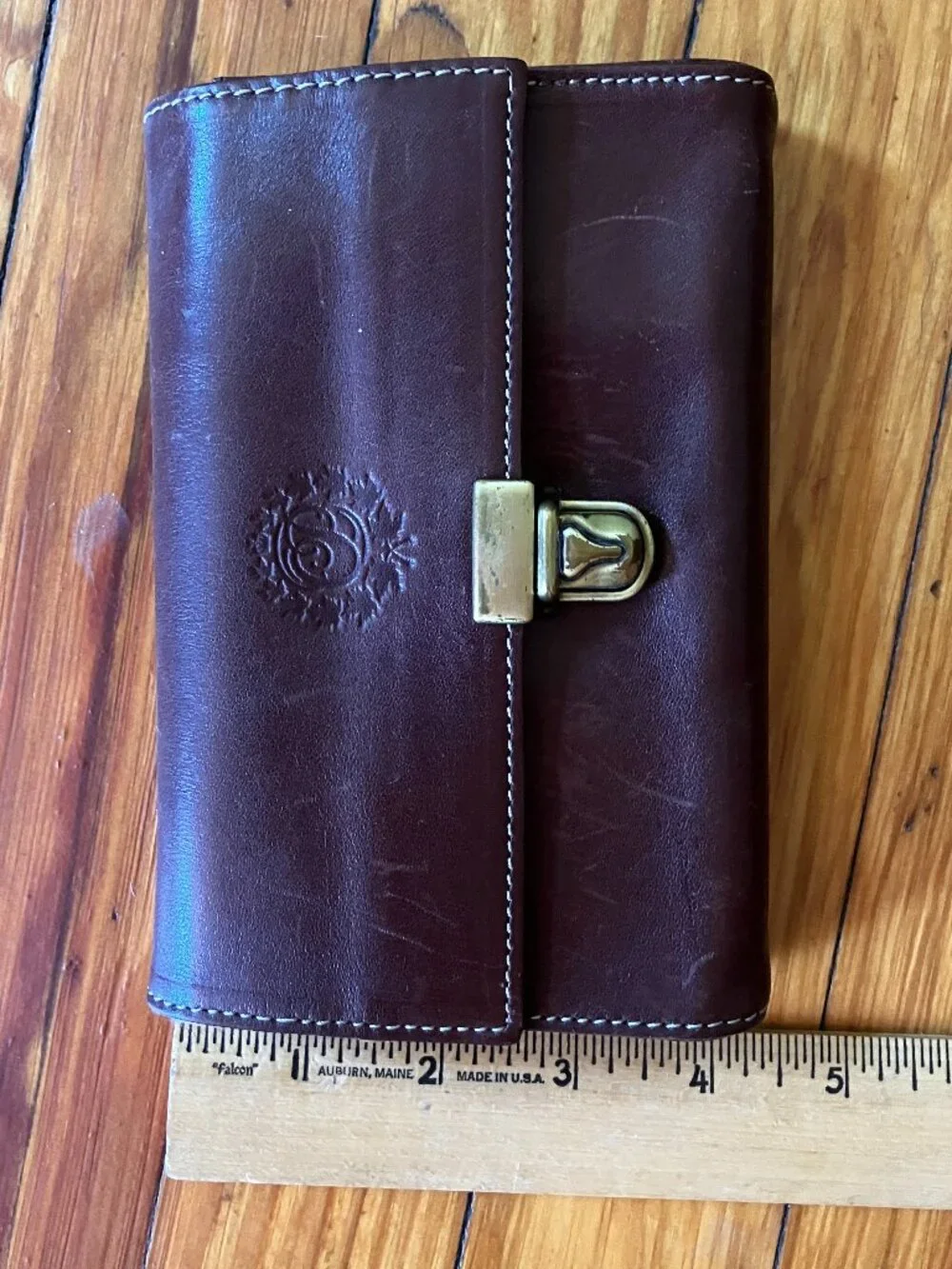 Vintage Roots x Canadian Pacific Leather Passport Wallet - Made in Canada